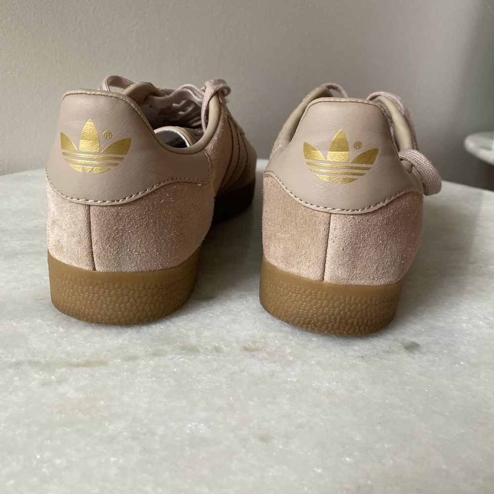 Adidas Gazelle Mens 6.5 - Womens 8.5
